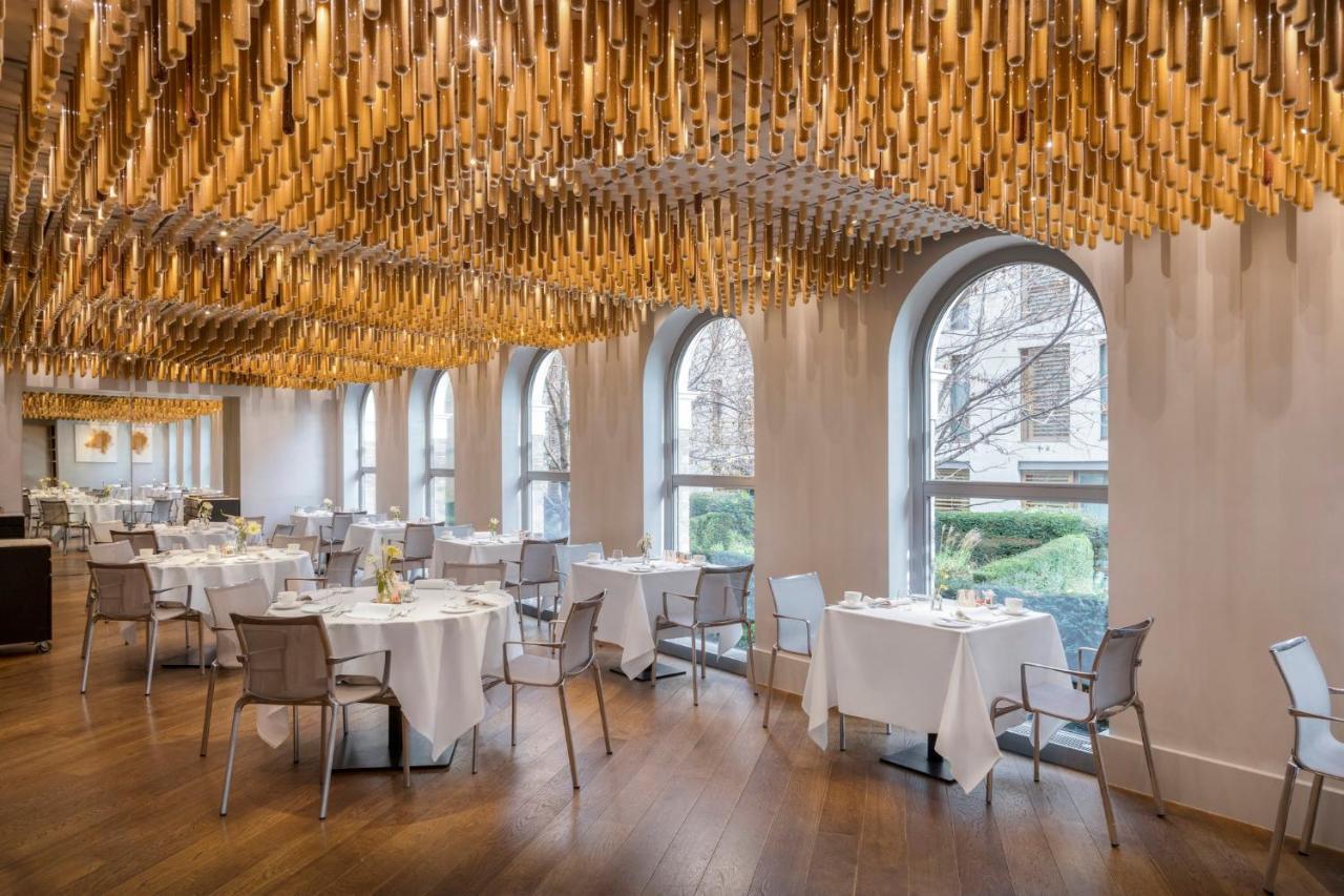 Como The Halkin London Exteriör bild