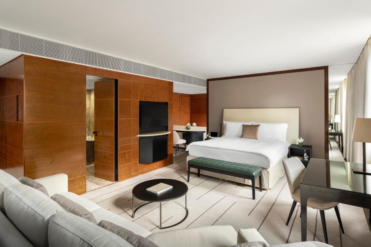 Como The Halkin London Exteriör bild