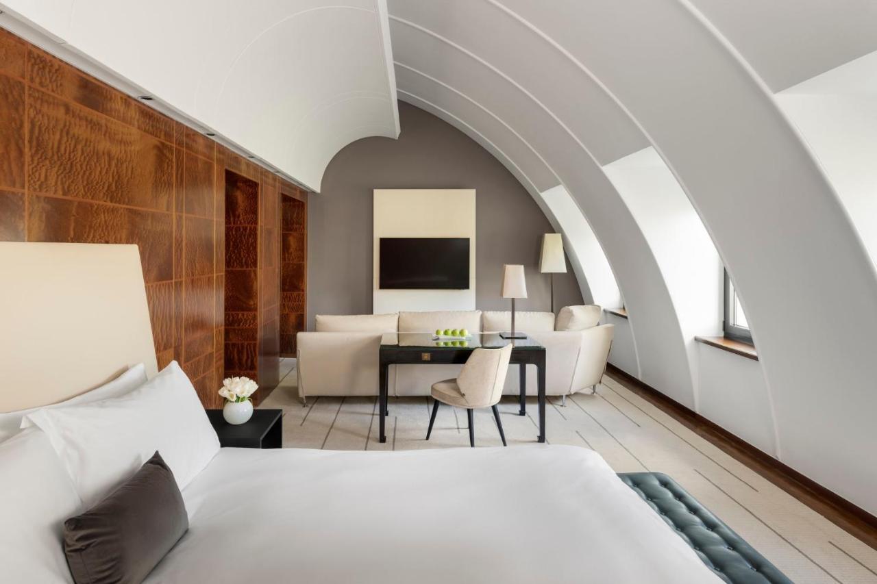 Como The Halkin London Exteriör bild
